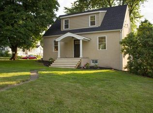 424 S Main St, Sellersville, PA 18960