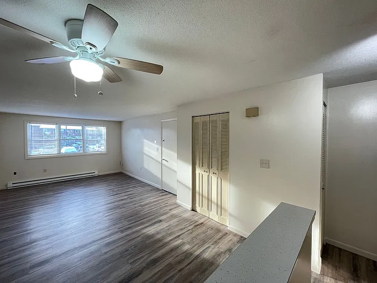 177 Loudon Rd #105 — Photo 7