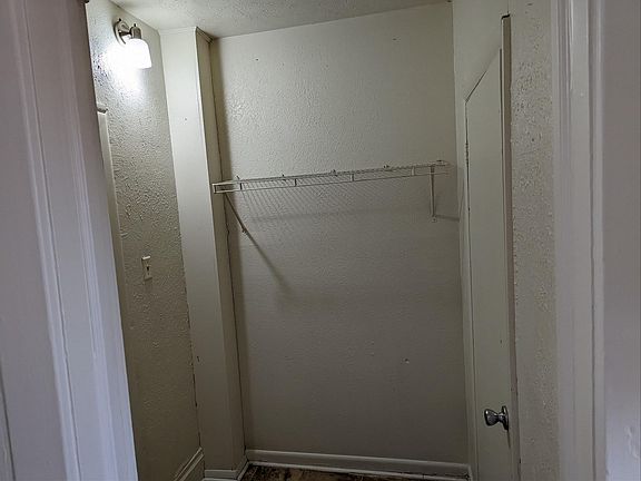 3rd image of 243 Cherry St