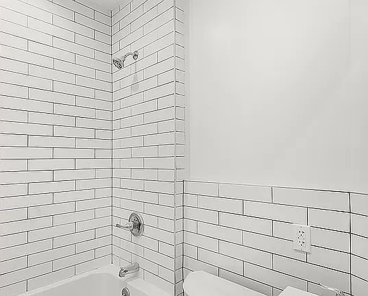 4th image of 391 1st St APT 1L