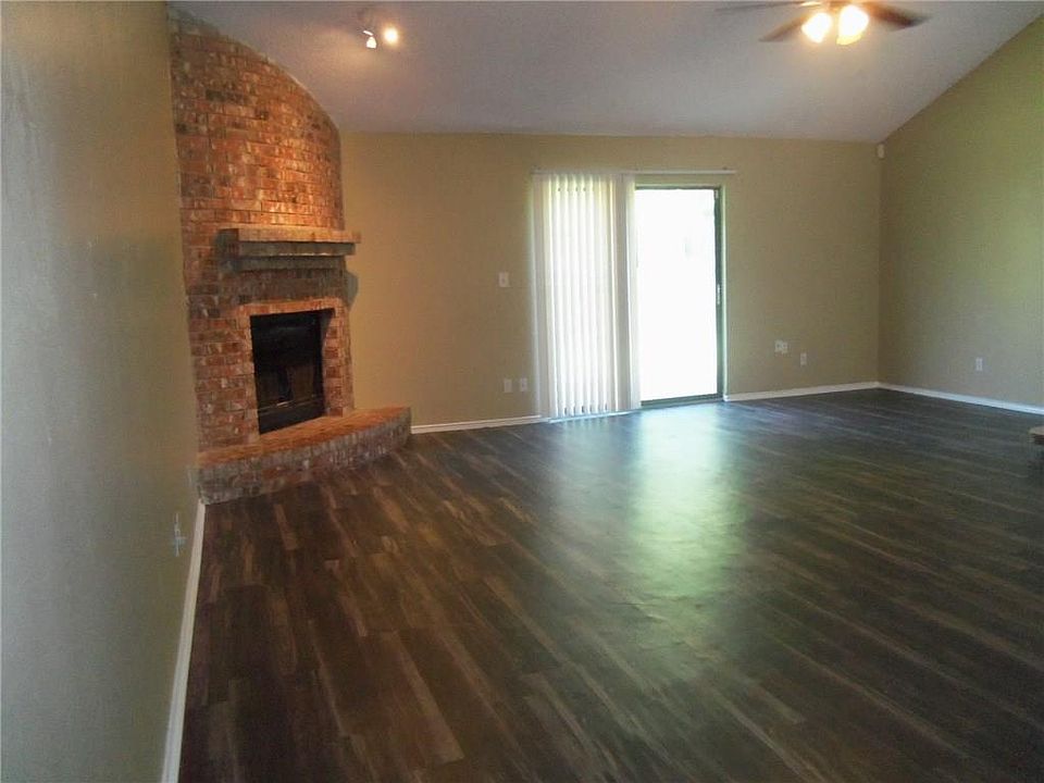 1st image of 6417 Plainview Dr