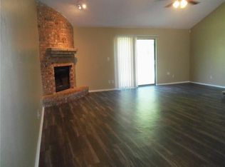 6417 Plainview Dr, Arlington, TX 76018