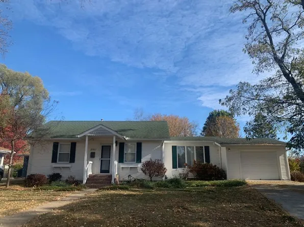 2917 Pennsylvania Ave S, Saint Louis Park, MN 55426