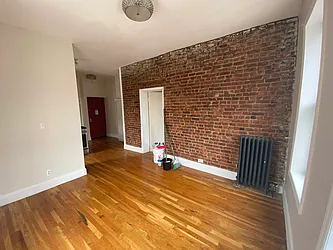 Rented by Premier Metro Realty Corp