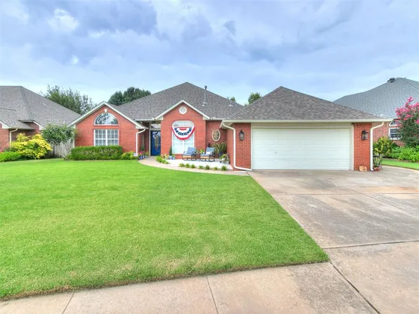 804 Fairway Dr, Norman, OK 73069