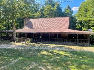 1916 Klondyke Rd, Ripley, WV 25271