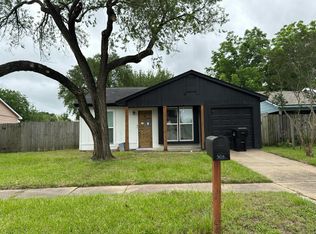 24215 Running Iron Dr, Hockley, TX 77447
