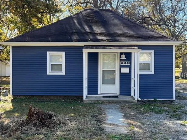 1013 W 2nd St, Pittsburg, KS 66762