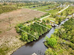 11045 Lewis Ln, Bay Saint Louis, MS 39520