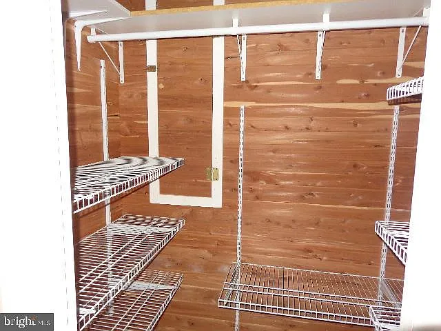 173 Stanford Rd — Photo 14