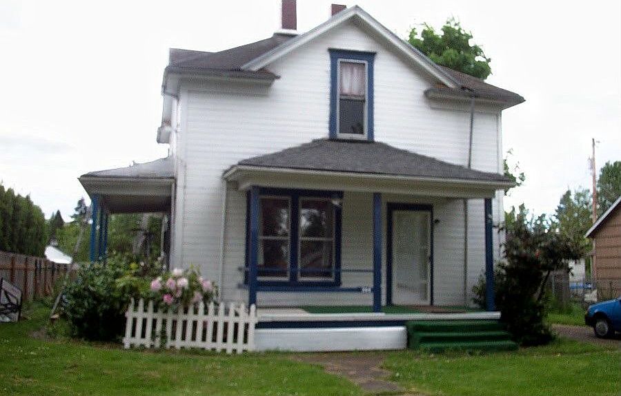 Front View - Farm Style Victorian