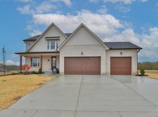 3704 Silax Dr, Hamilton, OH 45013