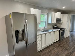 108 Chisholm Trl, Mooresville, IN 46158