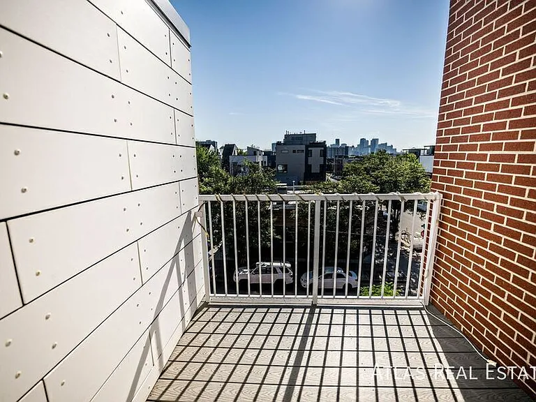 2905 W 25th Ave #204 — Photo 11