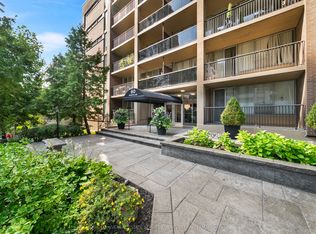 60 Montclair Ave #202, Toronto, ON M5P 1P7