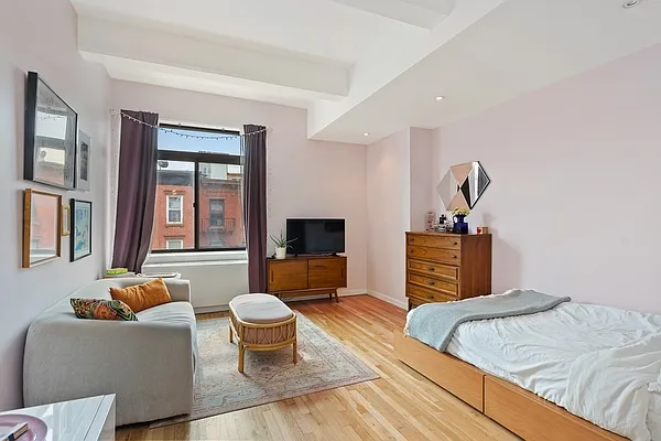 Rented by Compass | media 6