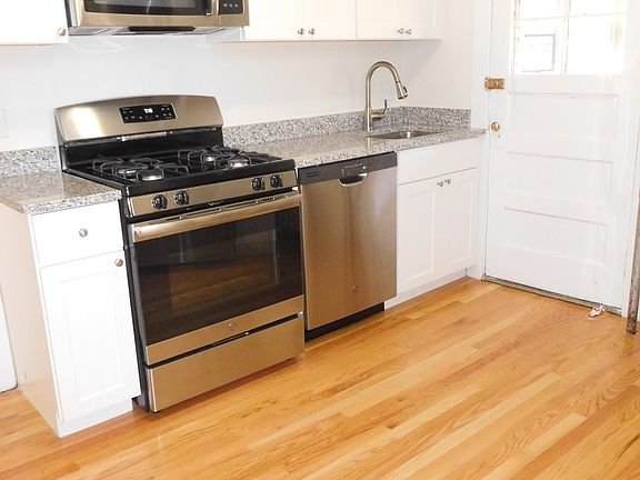 2nd image of 294 Harvard St #13