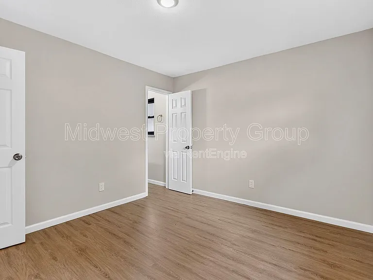 216 Allen Dr — Photo 15