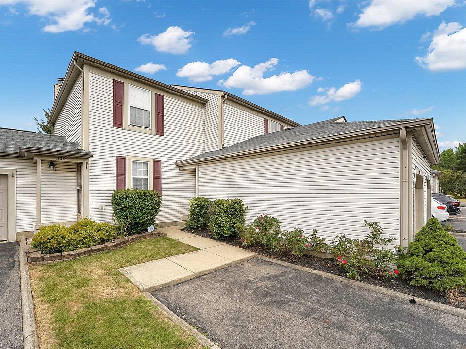 1st image of 231 Macandrews Way #62B