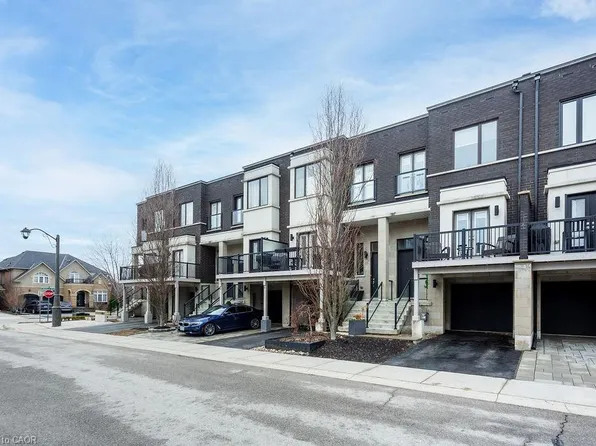 228 Vellwood, Oakville, ON L6L 0E8