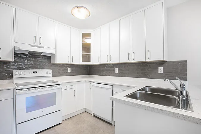 Glynnwood Terrace Apartments — Photo 1