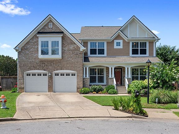 2nd image of 712 Riverbranch Ct