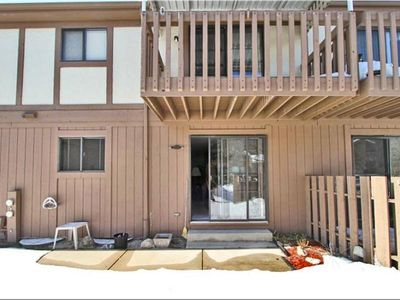 5600 Cambridge Ln, Racine, WI, 53406