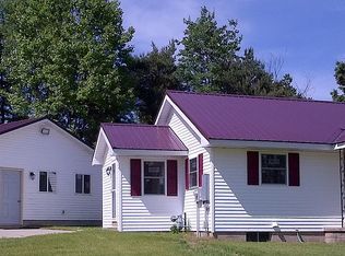 12980 Walter Rd, Trufant, MI 49347