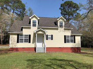 130 3rd Ave, Cochran, GA 31014
