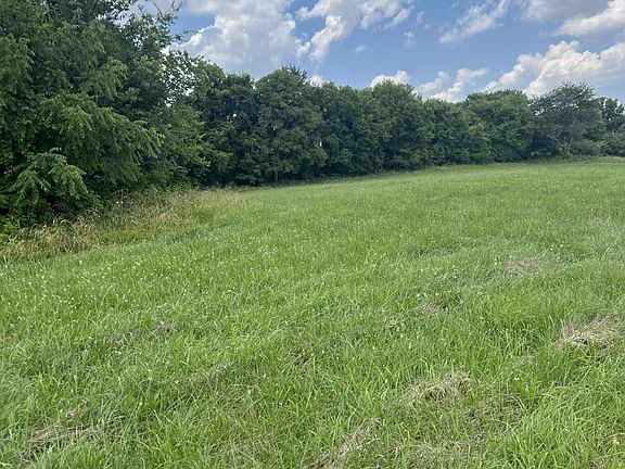 3rd image of 1 Valley Home Rd