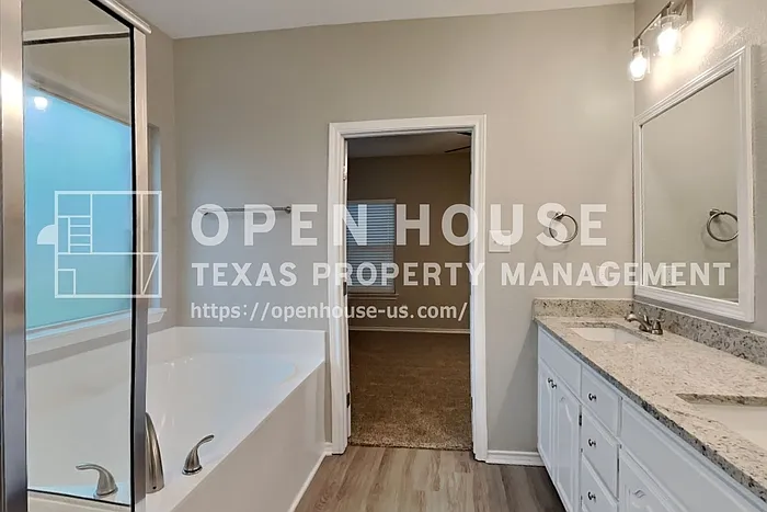 1225 Goodland Ter — Photo 10