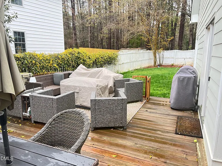 2200 Misskelly Dr — Photo 17