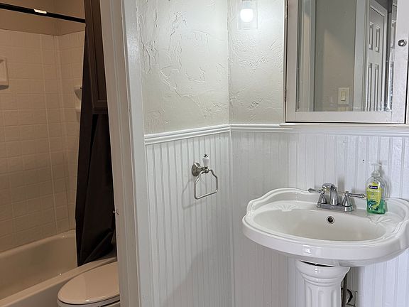 5th image of 1008 Clayton Nolen Dr #105