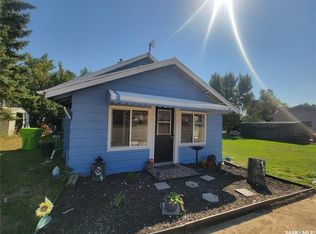 421 4th St, Denzil, SK S0L0S0