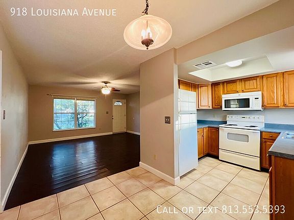 3rd image of 918 Louisiana Ave