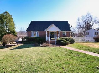 3760 Mountain View Ave, Easton, PA 18045
