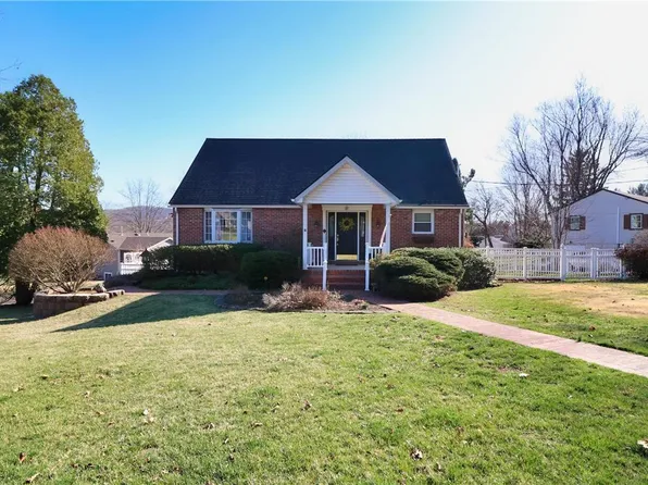 3760 Mountain View Ave, Easton, PA 18045