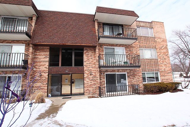 1st image of 17504 S Sandalwood Dr #1D