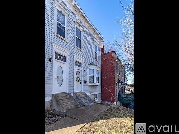 2nd image of 2747 Park Ave
