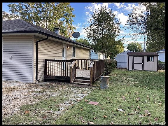 2nd image of 109 Marcia Ln