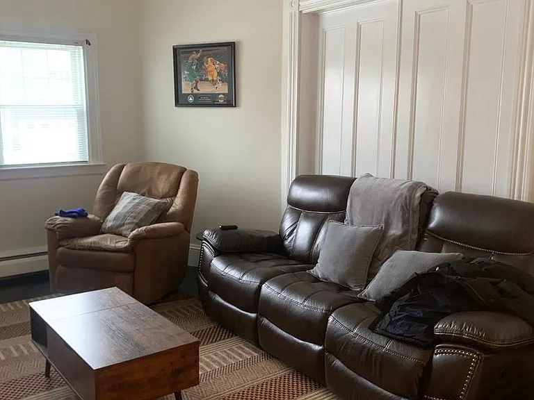 152 Washington St #1 — Photo 1