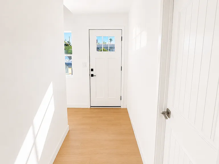 2585 Moonstone Dr — Photo 13
