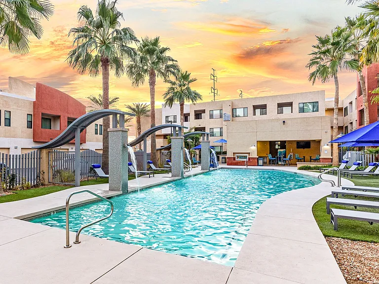 Las Aguas Apartments — Photo 12