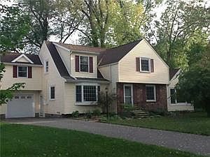 1st image of 44 Lehn Springs Dr