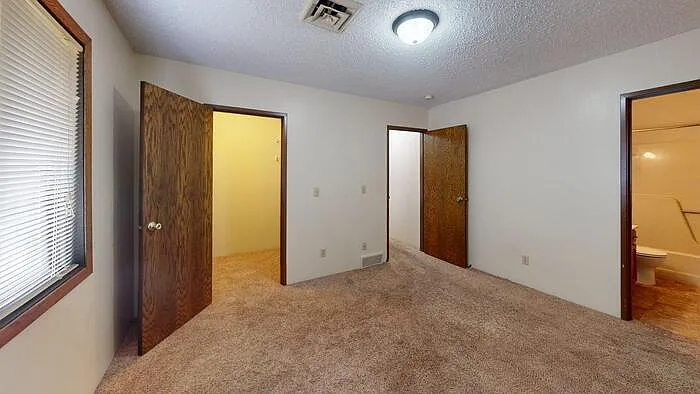 2920 Ontario Ln #11 — Photo 9