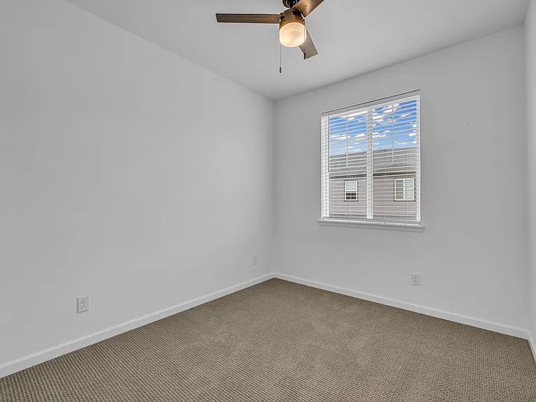 18152 Caffey Dr — Photo 19