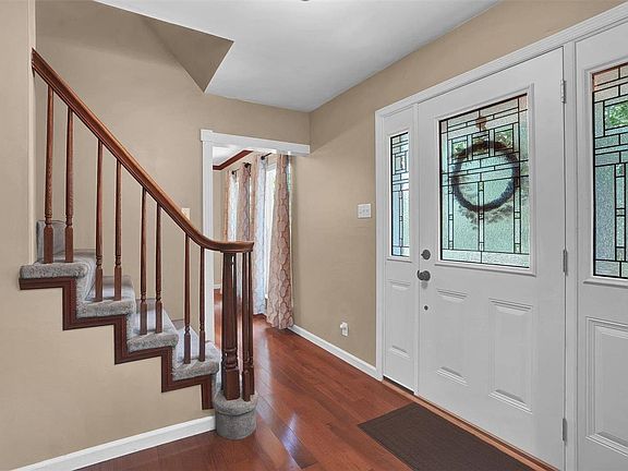 3rd image of 4663 Forest Valley Dr
