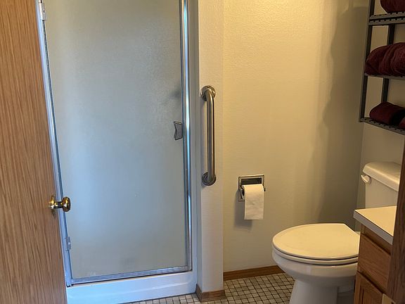 5th image of 230 B St