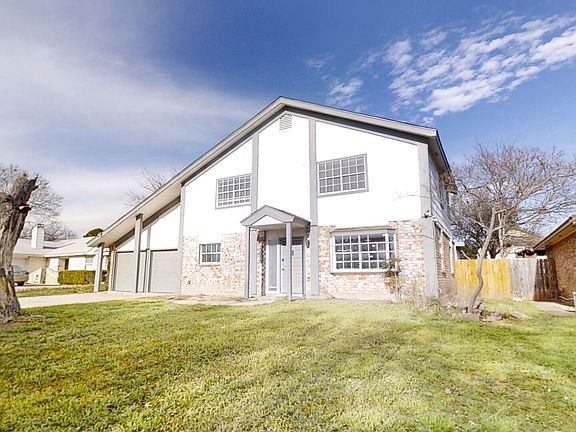2nd image of 13038 Larklair Dr