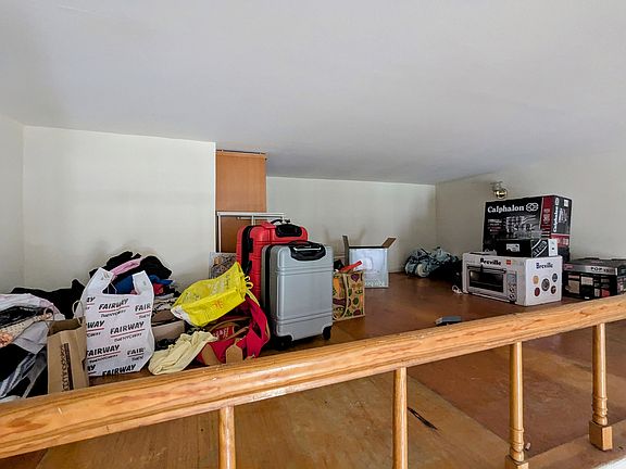 4th image of 10 W 76th St APT 3B